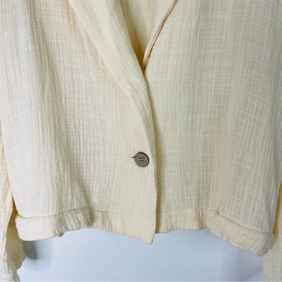 Loveriche cream gauzy lagenlook coastal button boxy medium - Picture 3 of 8